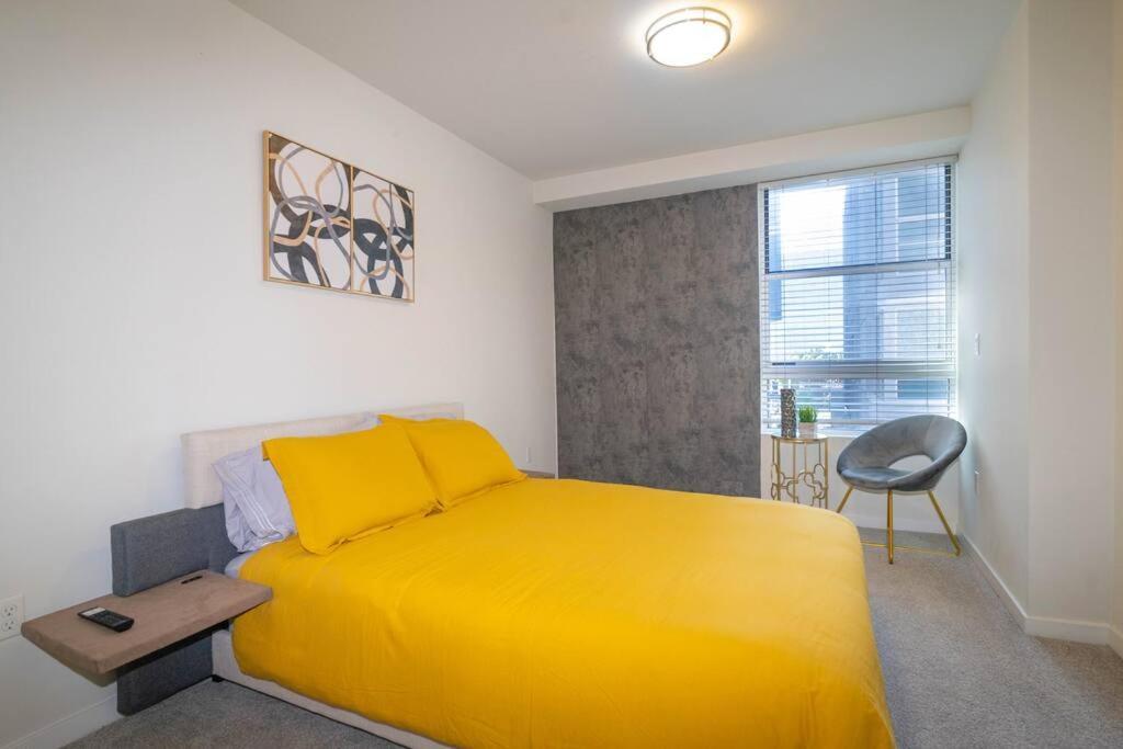 June Specials- Suite Spot Dtla- Free Parking For One Car! Los Angeles Zewnętrze zdjęcie
