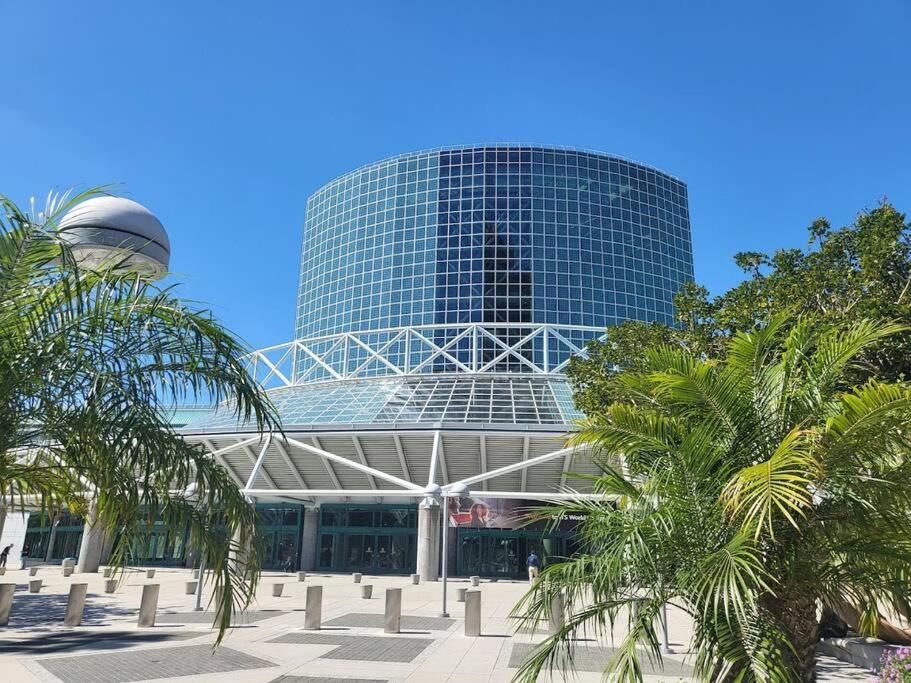June Specials- Suite Spot Dtla- Free Parking For One Car! Los Angeles Zewnętrze zdjęcie
