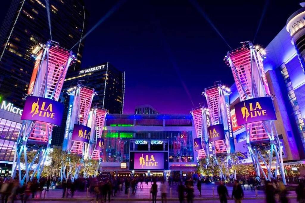 June Specials- Suite Spot Dtla- Free Parking For One Car! Los Angeles Zewnętrze zdjęcie